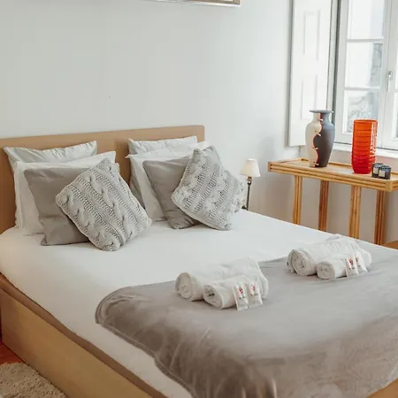 Flores Premium By Homing Apartment Porto
